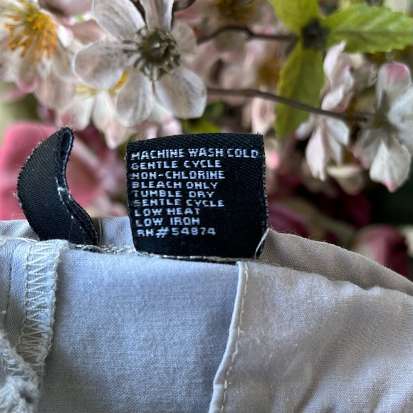 •The Limited• Cassidy Fit Khaki Bermuda Shorts - Size 8 - Picture 6 of 7